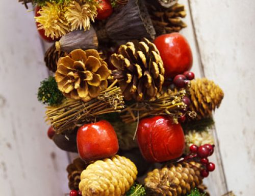 Nontoxic Holidays: 7 Ways to Be Conscientious as You Deck the Halls